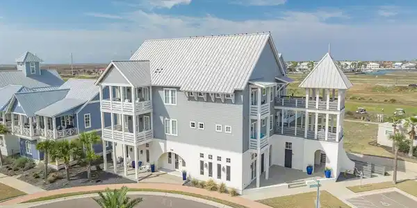 136 Palmilla CIR