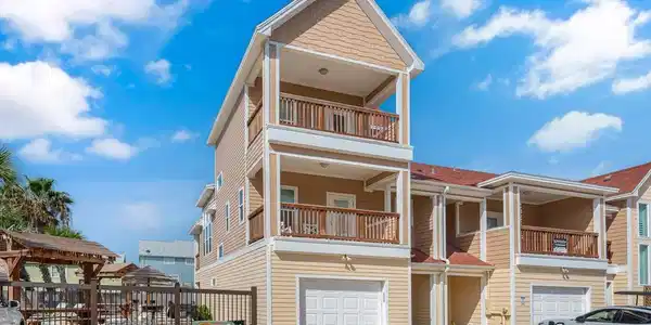 1813 South 11th ST