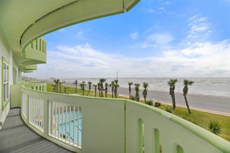 9420 Seawall BLVD