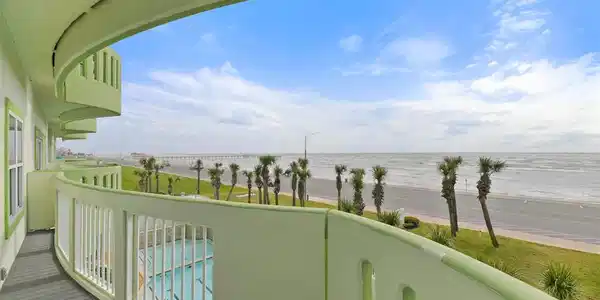 9420 Seawall BLVD