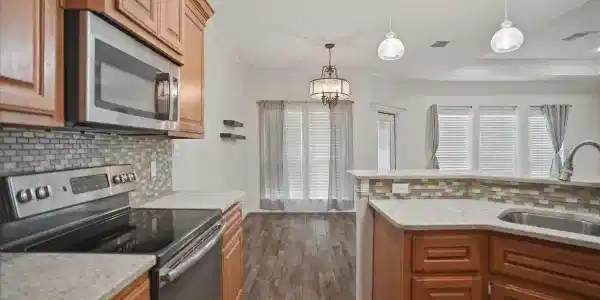 7166 Lake Placid DR