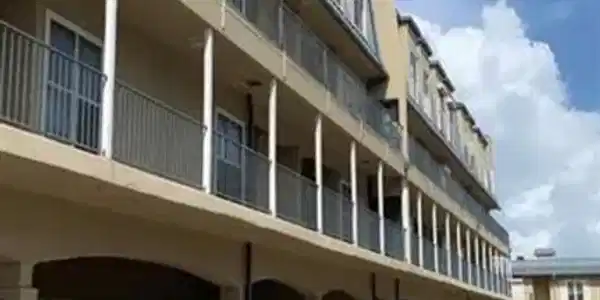 921 Marine DR
