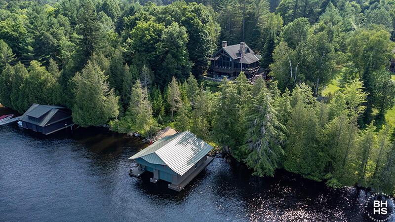 Image 3: CampWawbeekOnUpperSaranacLake_A_Exterior