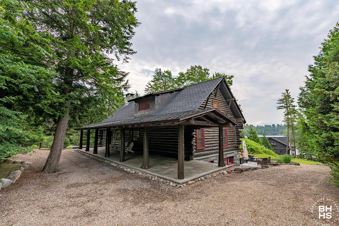 Image 3: LittleLoj_Exterior_R