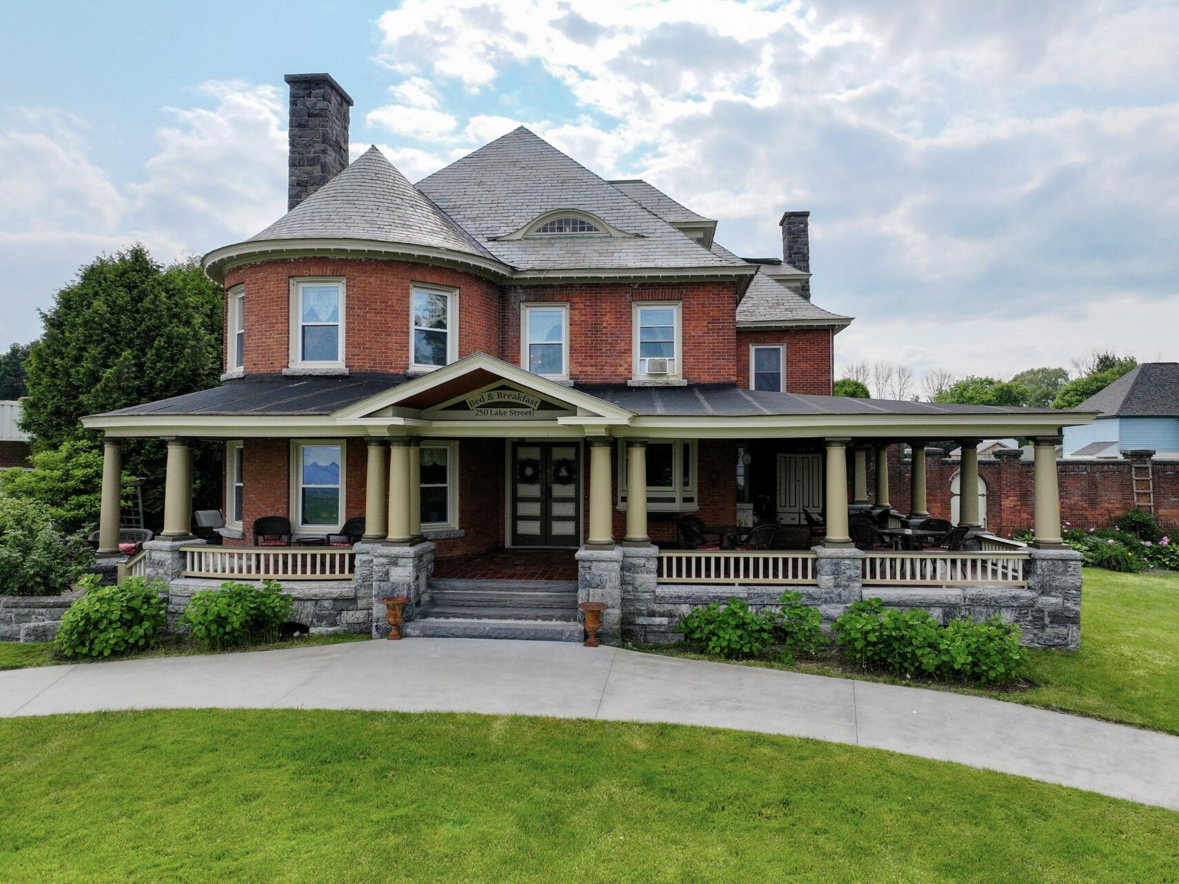 Image 1: Screenshot 2025-07-20 at 10.11.40pm