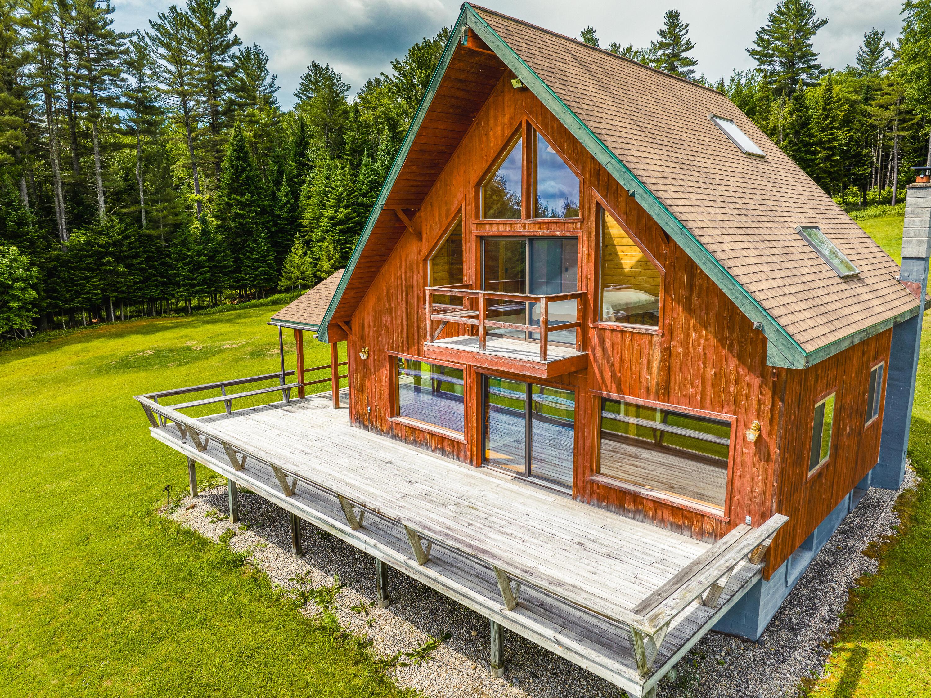 Image 1: 72 Mt. Meadows Way-29