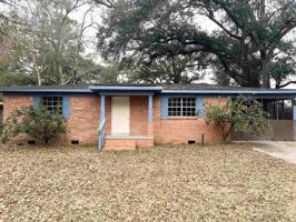 10313 Canal Circle