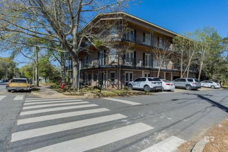 100 N Bancroft Street