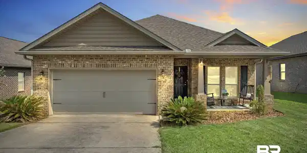 7713 Kari Lane