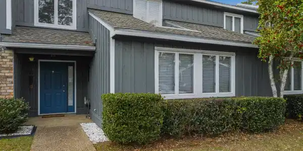 1701 Regency Road