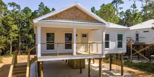 1415 Oleander Lane