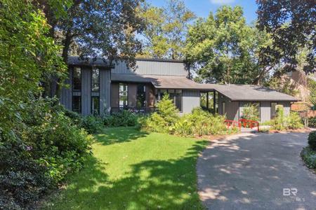 921 Sea Cliff Drive