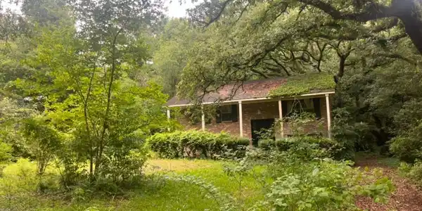 1026 Dogwood Av