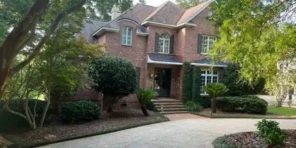105 Crofton Court