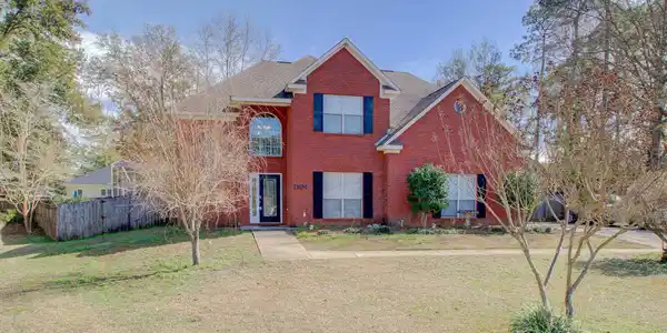 7104 Wedgewood Court