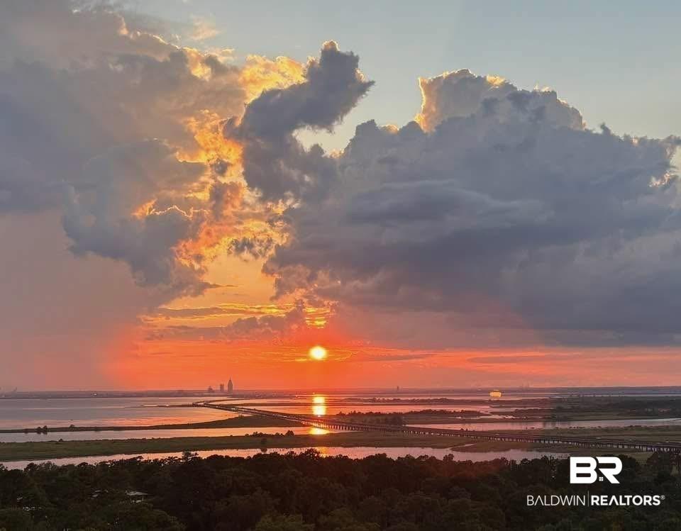 Image 3: Sunset views are a glorious treat