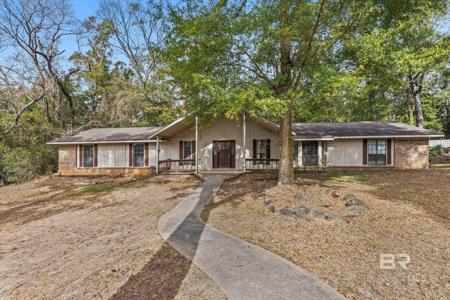 306 Bay Hill Drive