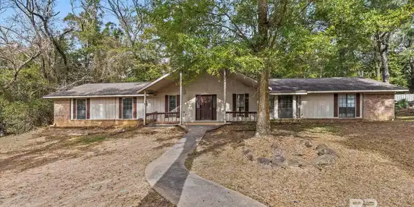 306 Bay Hill Drive
