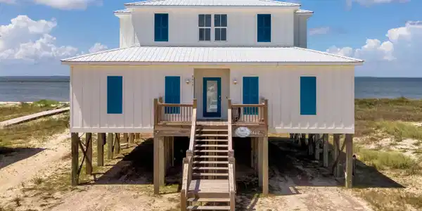 2412 Bienville Blvd