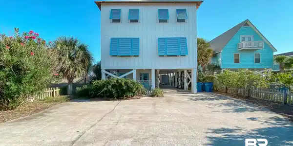 1487 W Beach Boulevard