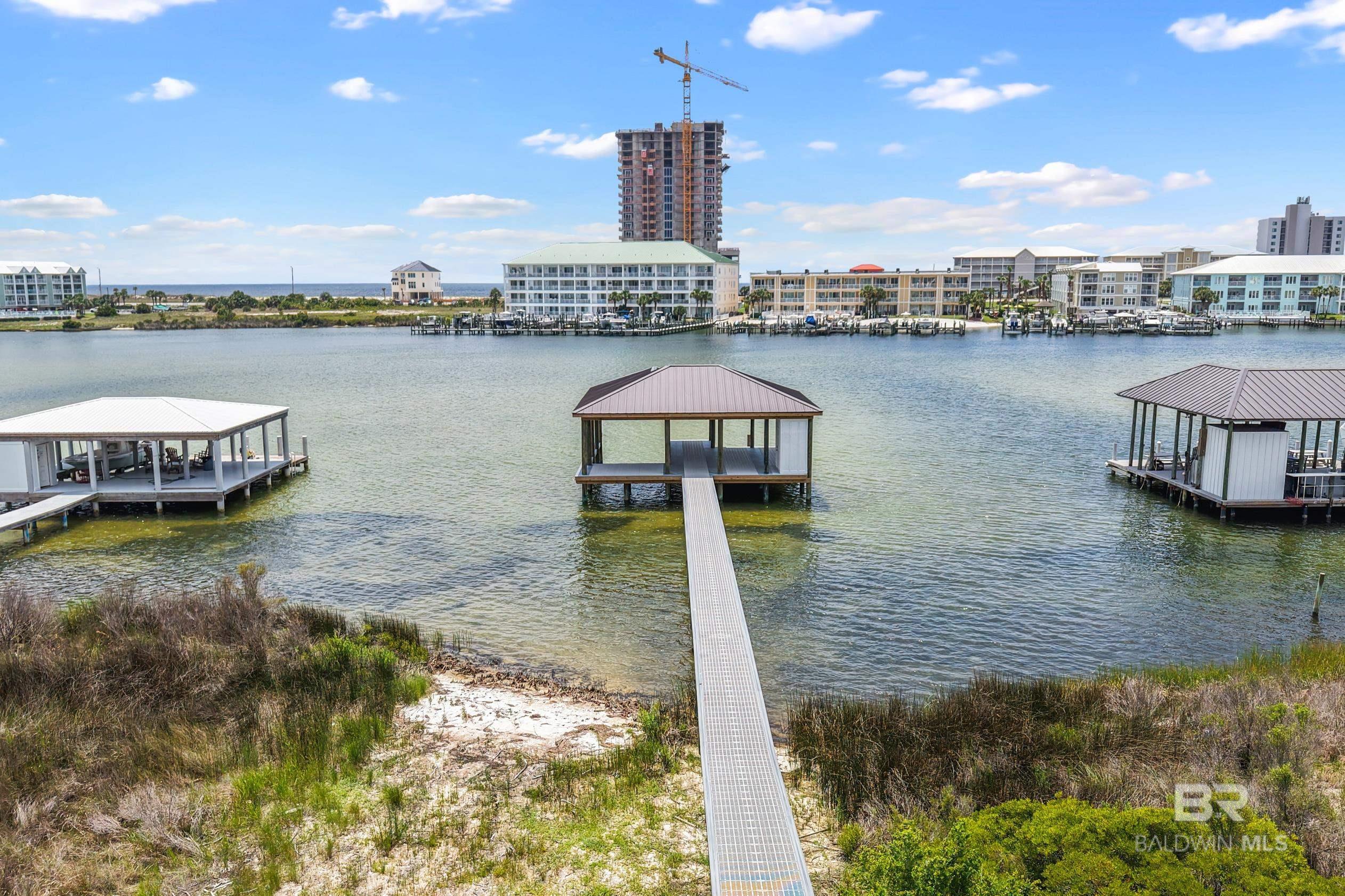 Image 2: Dock