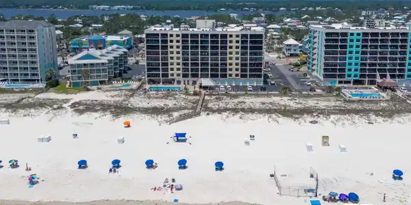 407 W Beach Boulevard
