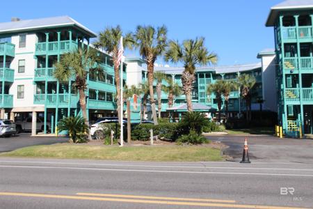 952 WEST BEACH Boulevard