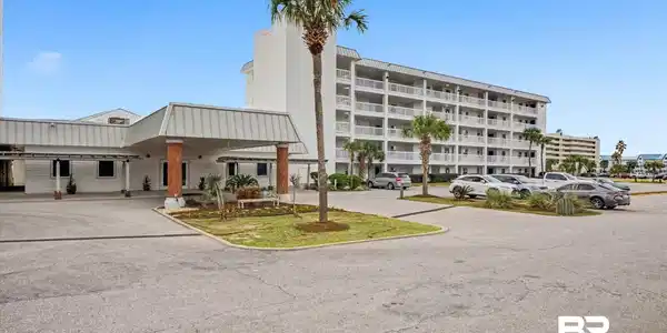 400 Plantation Road