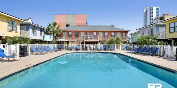 620 W Beach Boulevard