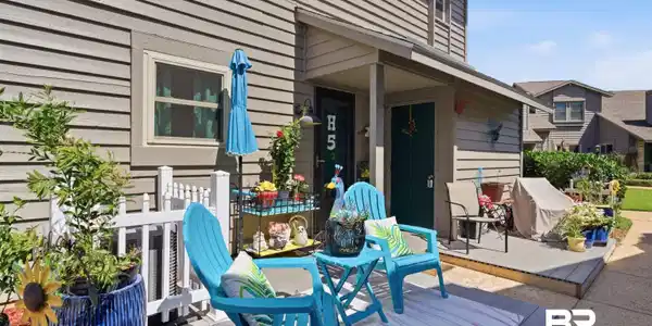 Image 2: Back door and porch