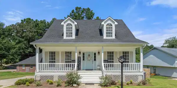 100 Lake Front Drive