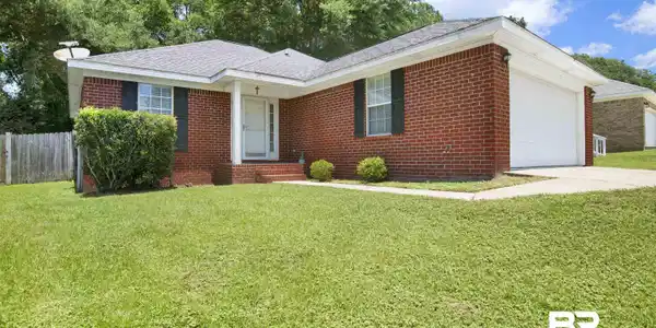 7489 Avery Lane