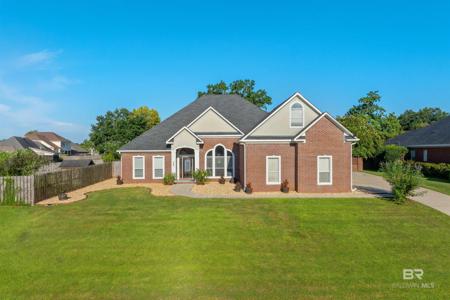 8847 Lake View Drive