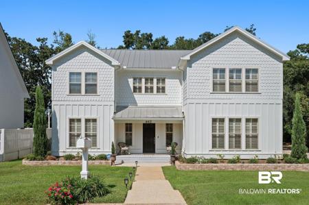 462 Satsuma Street