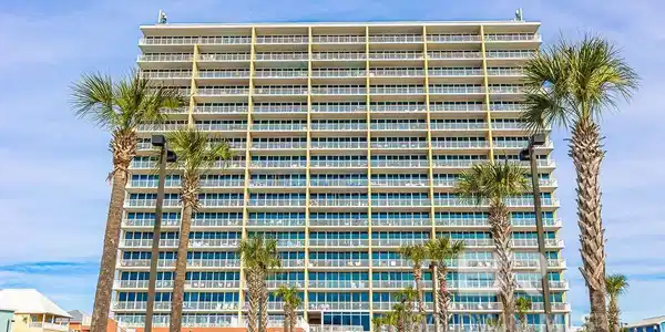 1524 W Beach Boulevard
