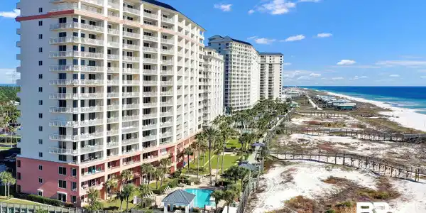 527 Beach Club Trail