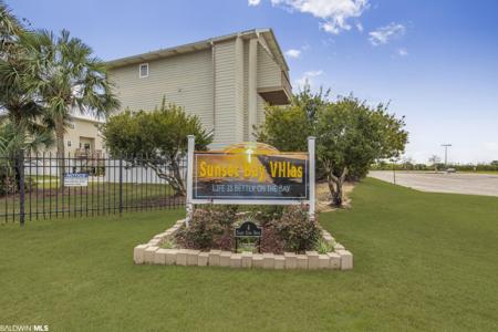 4 Yacht Club Drive