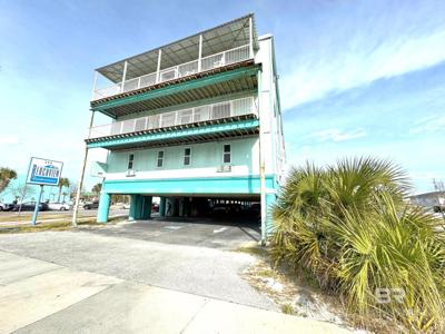 200 E Beach Boulevard