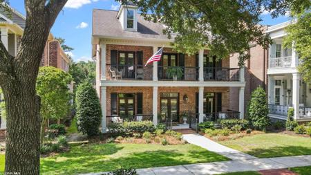 109 Savannah Square