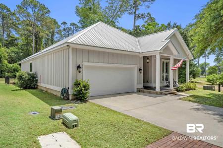 2701 Chastain Street