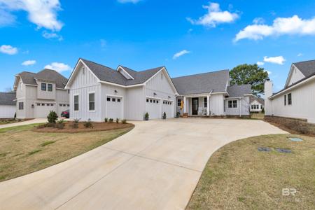 953 Hibiscus Way