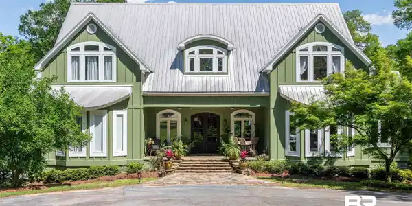 904 Sea Cliff Drive