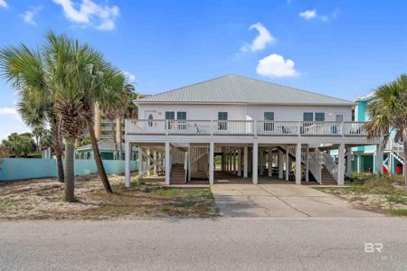 1451 Sandy Lane