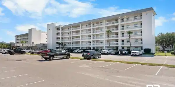 400 Plantation Road