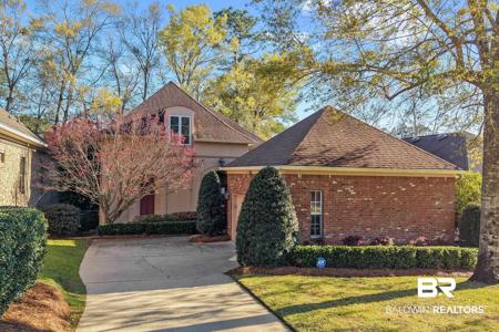 105 North Creek Circle