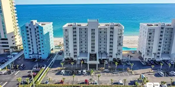 949 West Beach