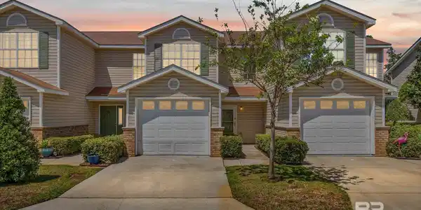 1517 Regency Road