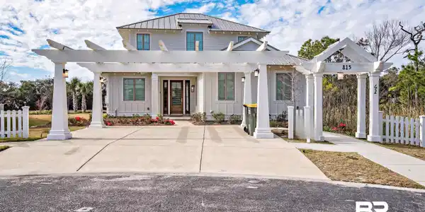 815 Kingston Lane