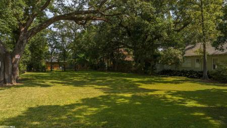 311 White Avenue