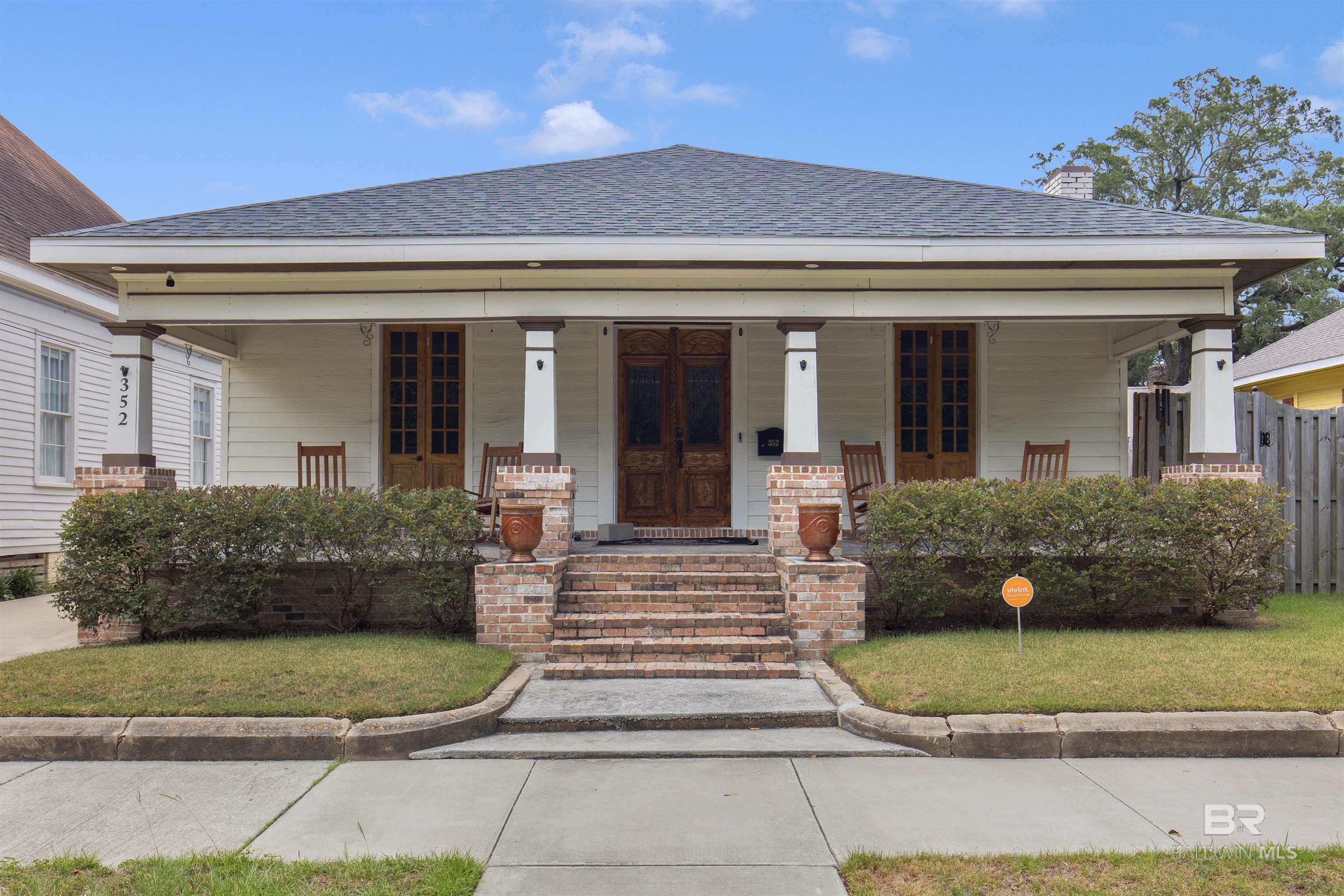 Image 1: Front Of Structure